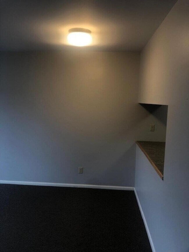 Foto del edificio - 1 bedroom in Seattle WA 98105