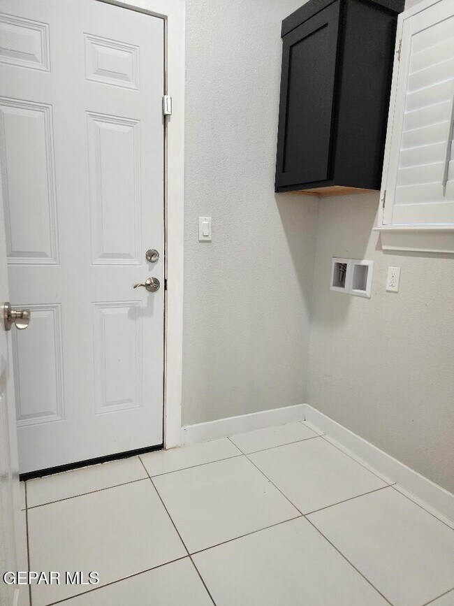 Foto del edificio - 7857 Enchanted View Dr