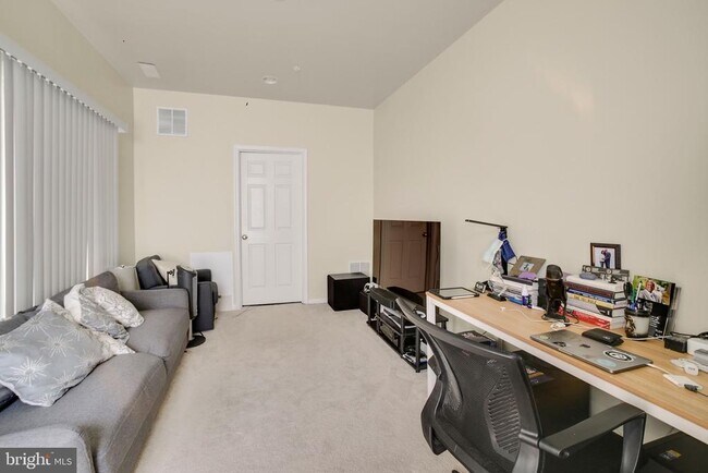 Foto del edificio - 4809 Stilton Ct