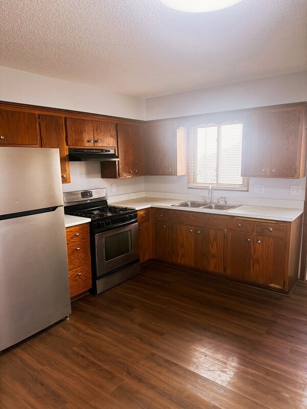 Foto del edificio - 509 Sunnyside Ln