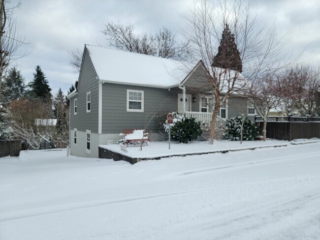 Foto del edificio - 8385 SW Avery St