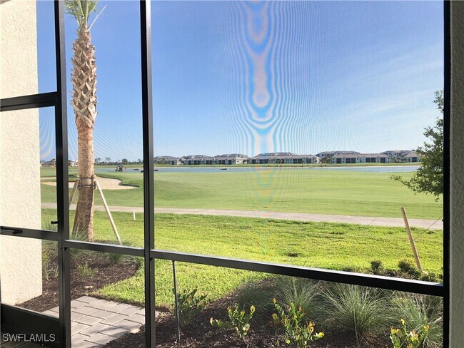 Foto del edificio - 15960 Grassland Ln