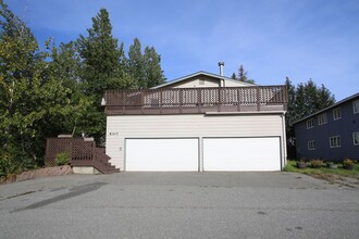 Building Photo - 8307 Jewel Lake Rd