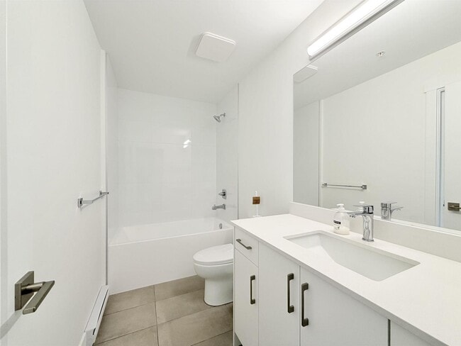 Building Photo - 6338 King George Blvd