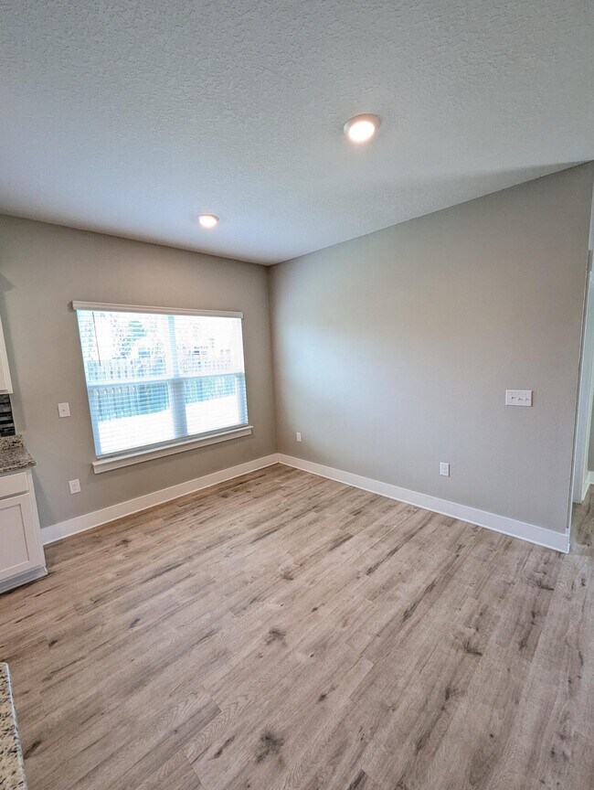 Foto del edificio - 2379 Cloudberry Dr
