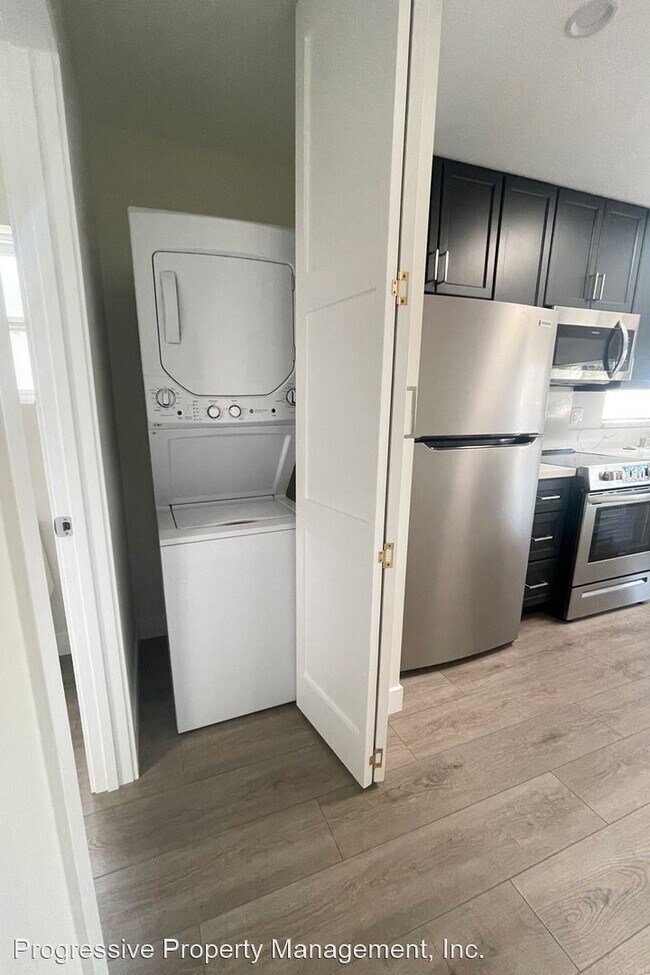 Building Photo - 1 br, 1 bath House - 3460 McNab Ave Unit A