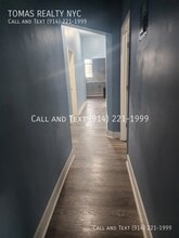 Building Photo - 112 S 12th Ave