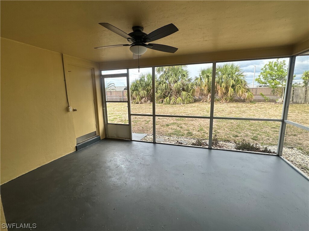 Foto del edificio - 2521-2523 SE 16th Pl