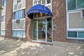 Building Photo - 461 Washington St