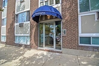 Building Photo - 461 Washington St