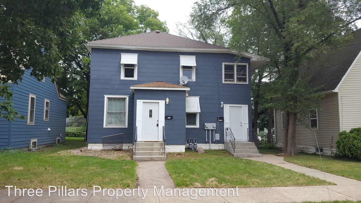 Foto principal - 1010 2nd Ave SW