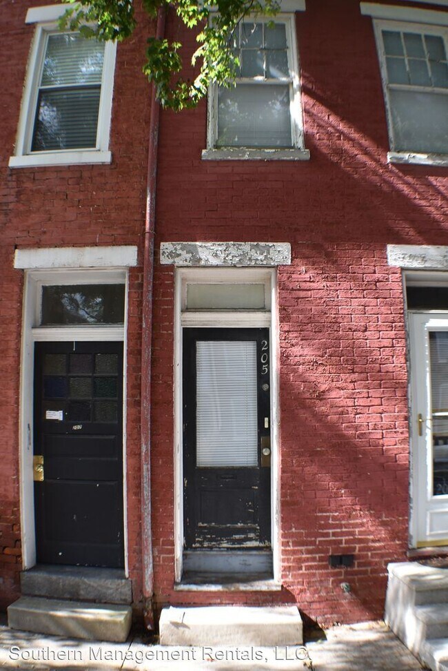 Foto del edificio - 2 br, 1 bath House - 205 Baltimore St 2nd ...