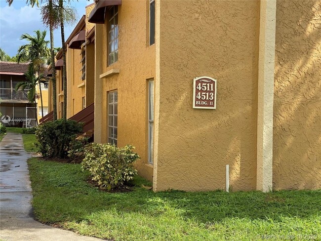 Building Photo - 4511 Treehouse Ln