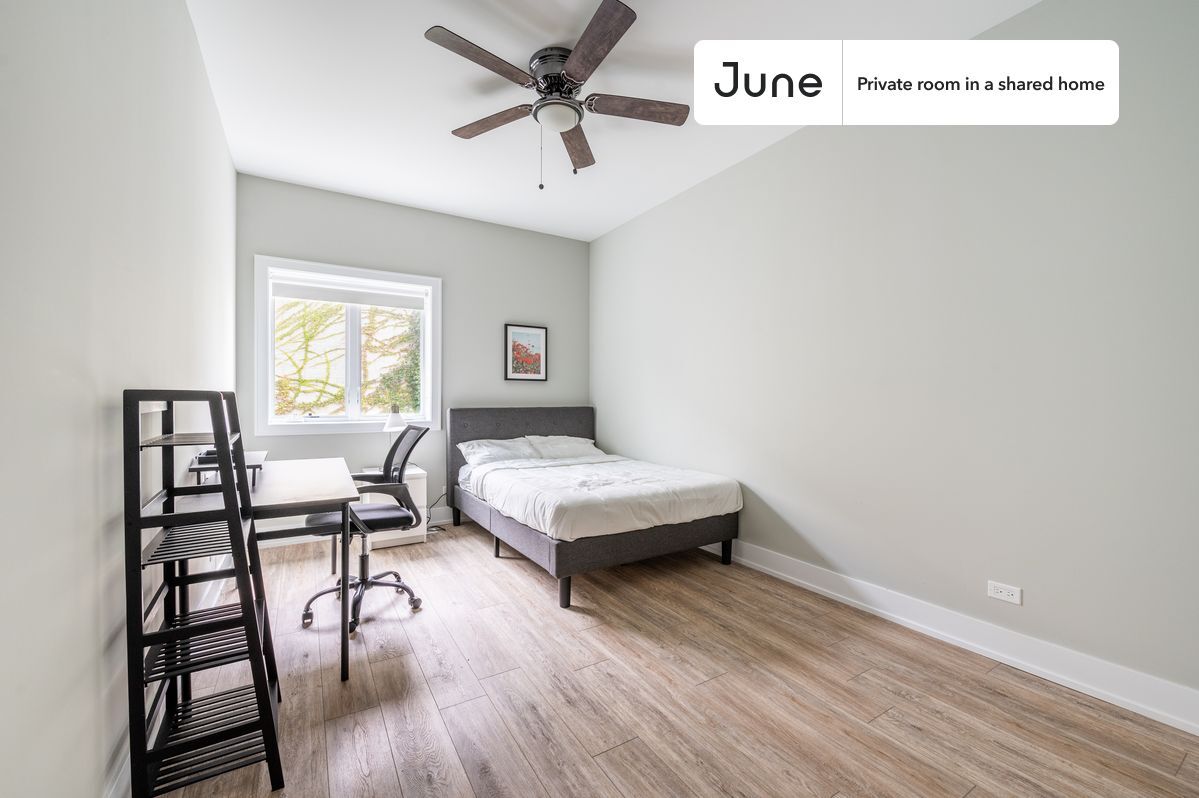 Private bedroom in 5 bed/3 bath Home - Private bedroom in 5 bed/3 bath Home