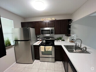Building Photo - 2700 Forest Hills Blvd