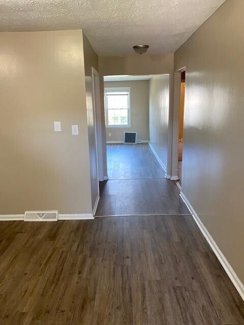 Building Photo - 2908 Winter Garden Dr