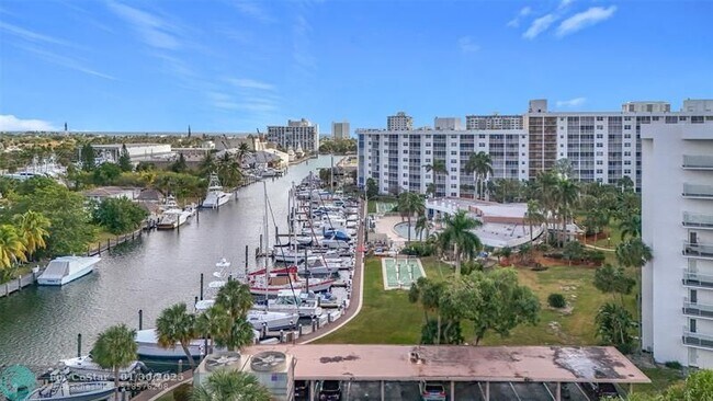 Building Photo - 2731 NE 14th Street Causeway