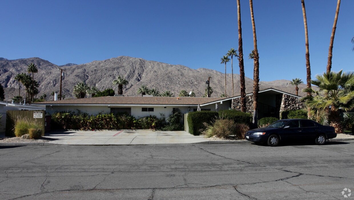 Primary Photo - 525 S Camino Real
