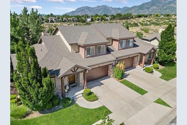 Building Photo - 1429 Chateau Ridge Way