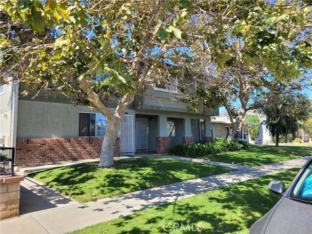 Primary Photo - 4035 Howard Ave