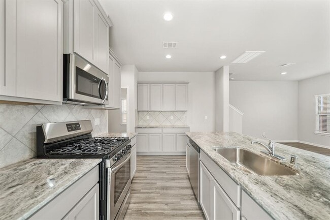 Building Photo - 13305 Nabob Dr