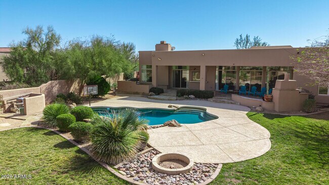 Foto del edificio - 7944 E Parkview Ln