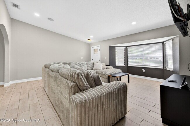 Foto del edificio - 377 Emerson Dr NW