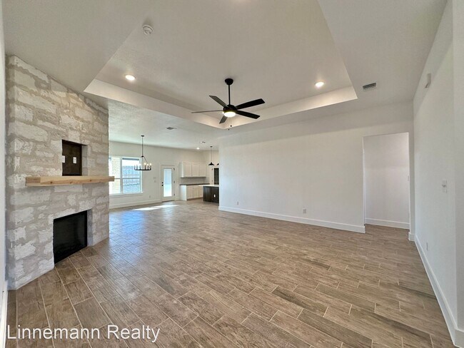 Building Photo - 4 br, 2 bath House - 8407 James Herring Way