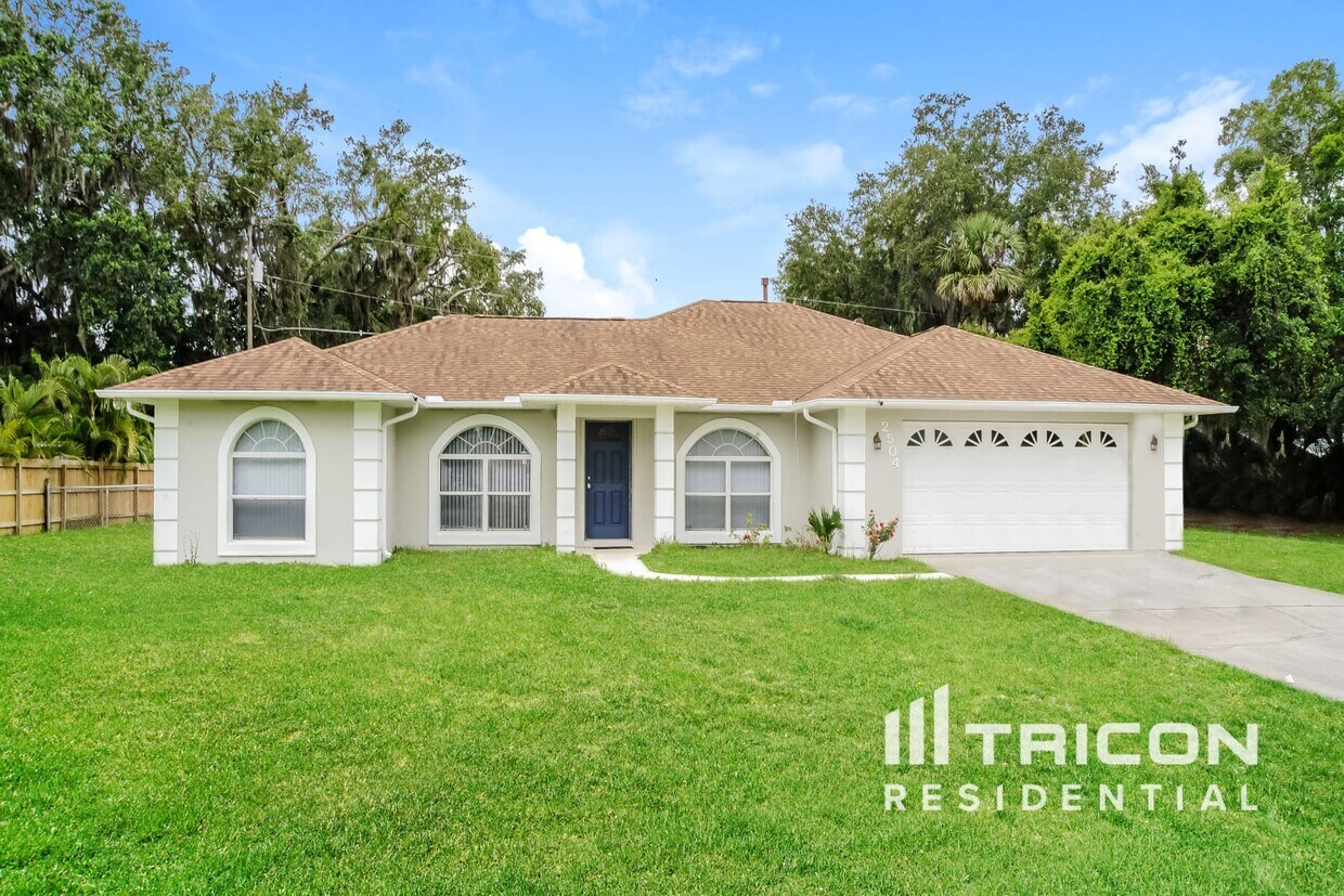 Primary Photo - 2504 Orange Tree Dr
