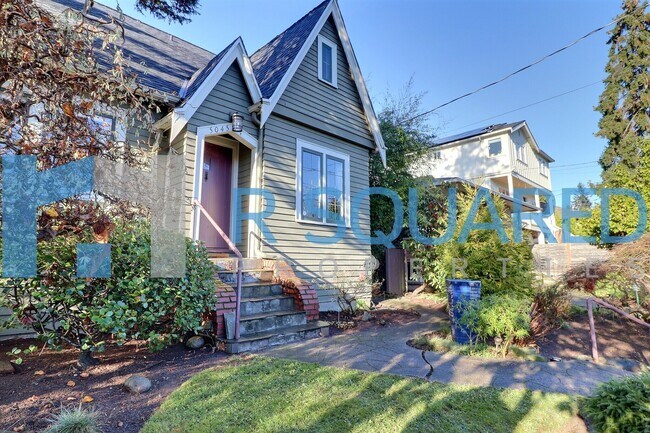 Building Photo - 5045 38th Ave NE