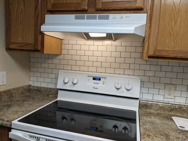 Foto del edificio - 2231 Ascot Ct