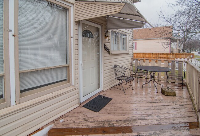 Building Photo - 12724 Honore St
