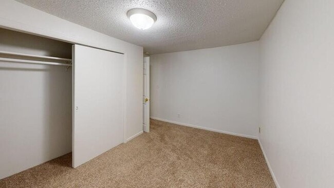 Foto del edificio - 630 3rd Ave SE