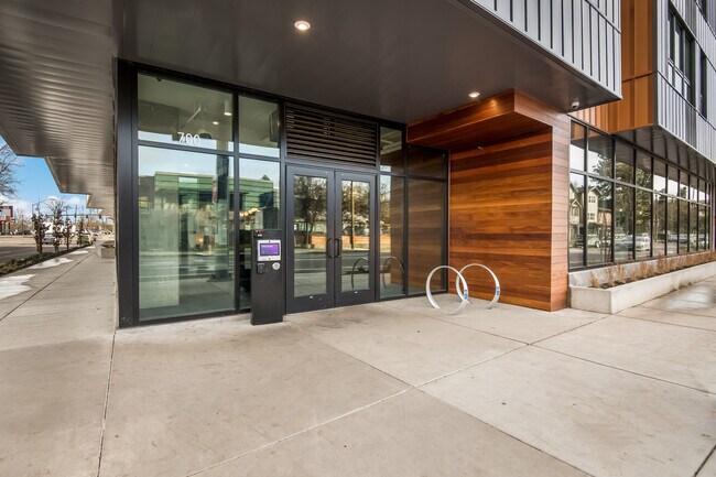 Photo - The Rive Eugene Apartments