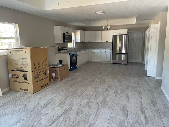 Foto del edificio - 1662 NW 7th St