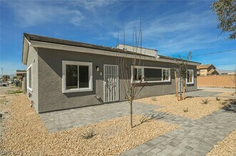 Building Photo - 5018 Holt Ave