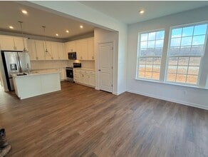 Building Photo - 620 Slick Terrace