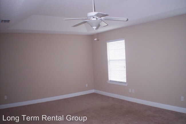 Building Photo - 4 br, 3 bath House - 528 Sheffield Ave.