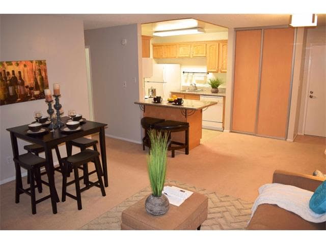 Photo - 401 Piccadilly Pl (San Bruno, CA)