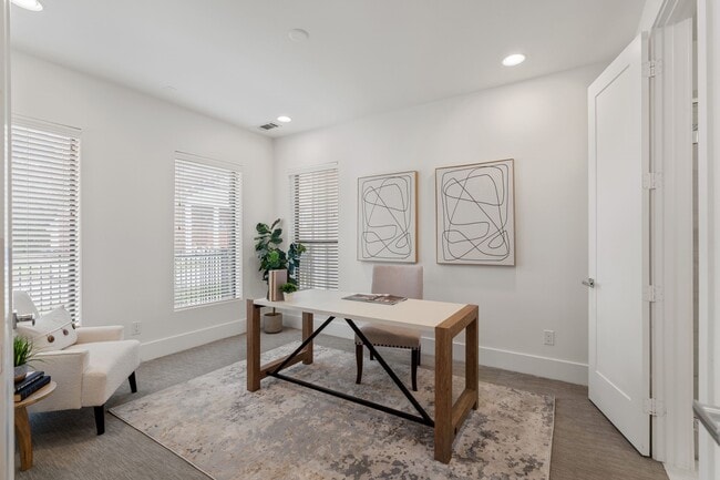 Foto del edificio - 5713 Larkin St