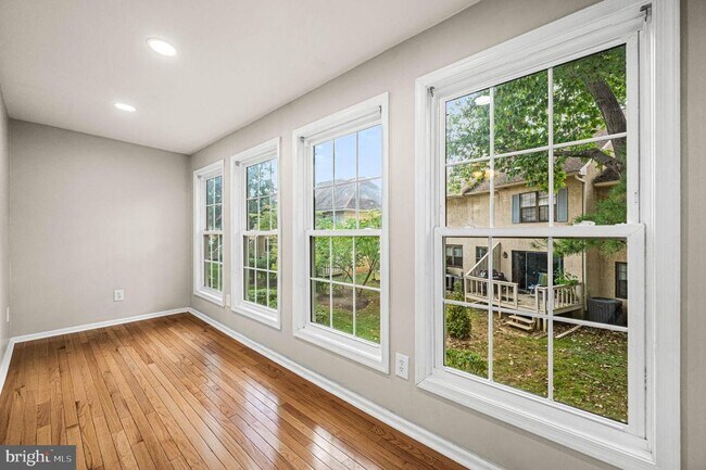 Foto del edificio - 358 New Market Ct
