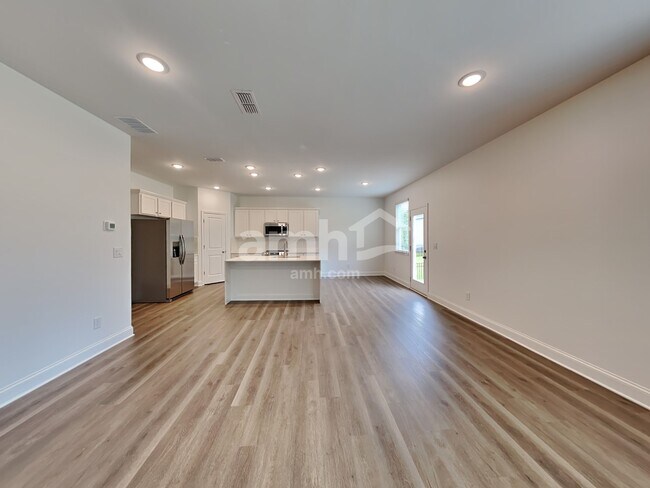 Building Photo - 1534 Soapstone Rd