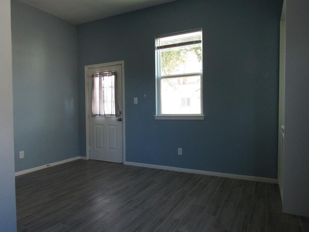 Primary Photo - 5205 Lawndale St
