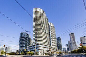 Building Photo - 2240-2240 Lake Shore Blvd W