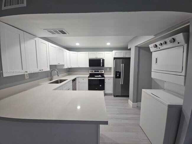 Foto del edificio - 6547 SW 116th Pl