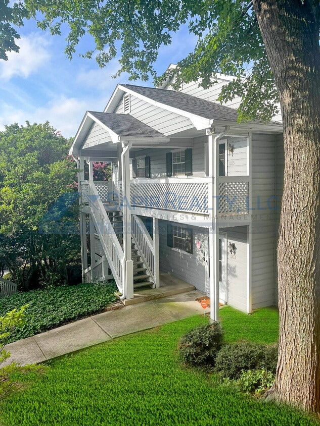 Photo - 1105 Natchez Trce - Move in by June 30th and get a $100 Amazon Gift Card
