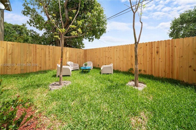 Foto del edificio - 1770 NW 55th St