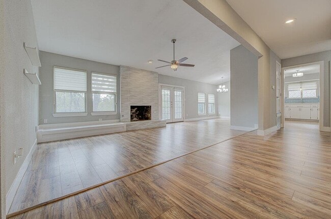 Building Photo - 7305 Inspiration Dr