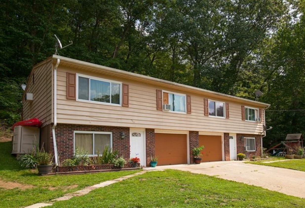 Sewickley - 2 Bedroom & 1 Bath - Pet Frie... - Sewickley  - 2 Bedroom & 1 Bath - Pet Frie...