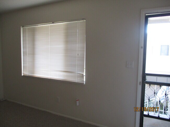 Foto del edificio - 3920 Sequoia St